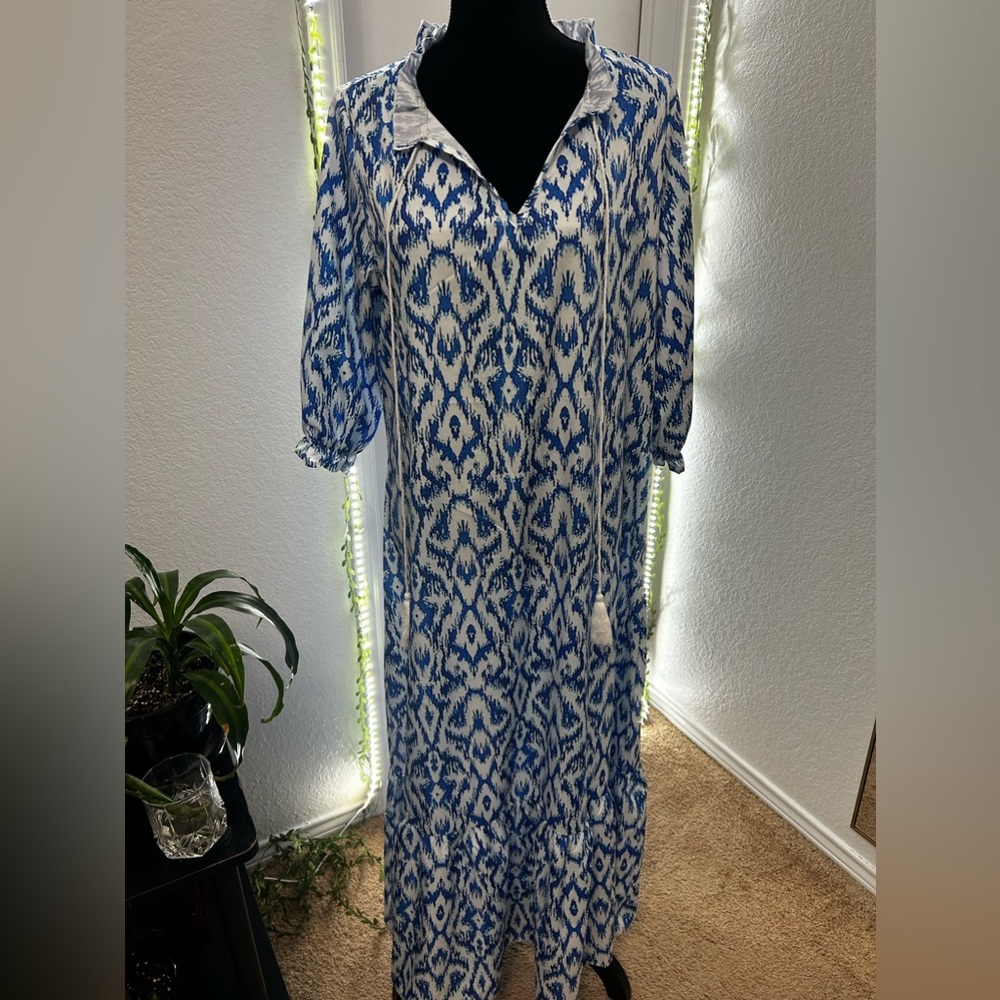 ❤️SOLD❤️ Dress size L